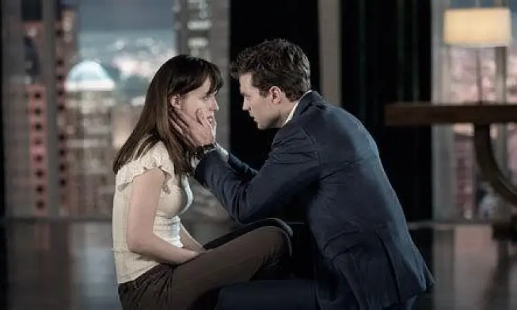 Adegan Christian Grey dan Anastasia Steele