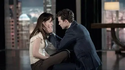 Christian Grey dan Anastasia Steele Adegan Christian Grey dan Anastasia Steele