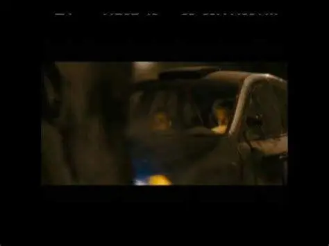 Aksi Terowongan Fast 4 Aksi kejar-kejaran mobil di terowongan Fast and Furious 4