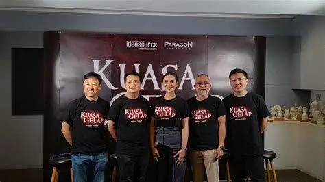 Atmosfer Horor Kuasa Gelap Setting gereja tua dalam film Kuasa Gelap yang menambah suasana mencekam