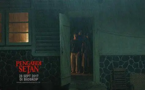 Adegan Ibu Pengabdi Setan Adegan ikonik ibu di film Pengabdi Setan 2017
