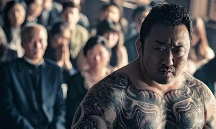 Aksi Ma Dong-seok Ma Dong-seok beraksi dalam film The Gangster The Cop The Devil