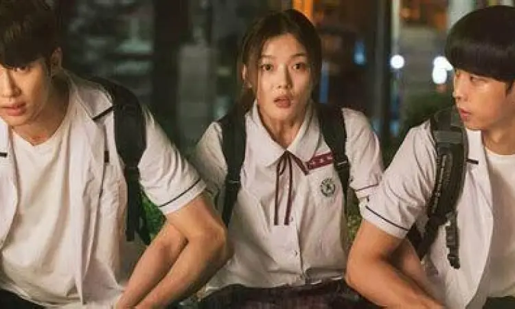 Kim Yoo Jung dalam film 20th Century Girl
