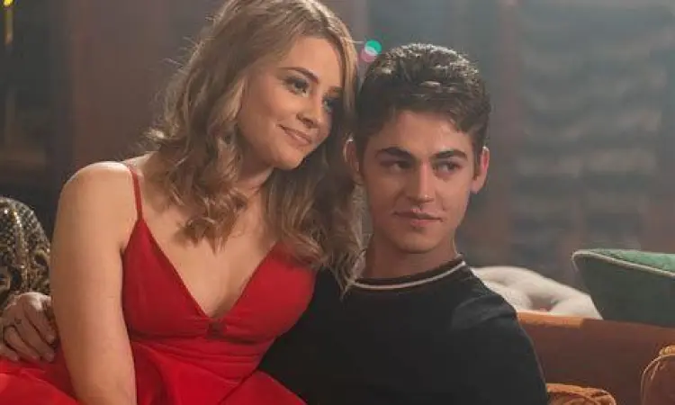 Adegan romantis Tessa dan Hardin dalam After We Collided