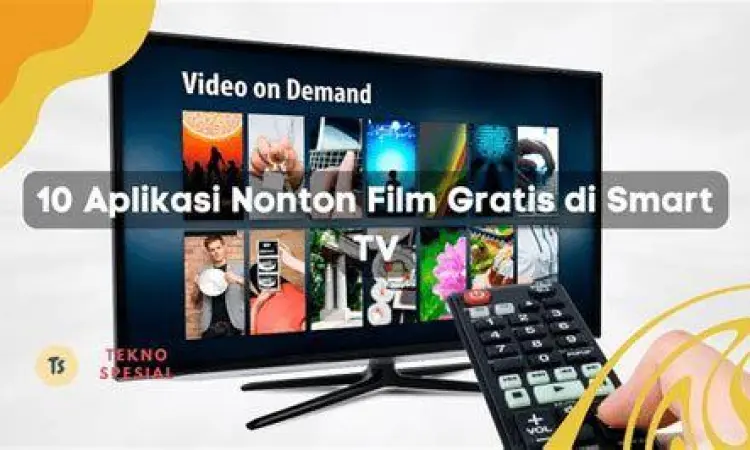 Home Cinema Indonesia Keluarga menonton film Indonesia di ruang tamu menggunakan Smart TV