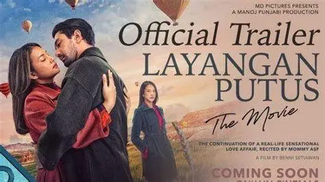 Pemeran Utama Layangan Putus Jajaran pemeran utama film Layangan Putus saat konferensi pers