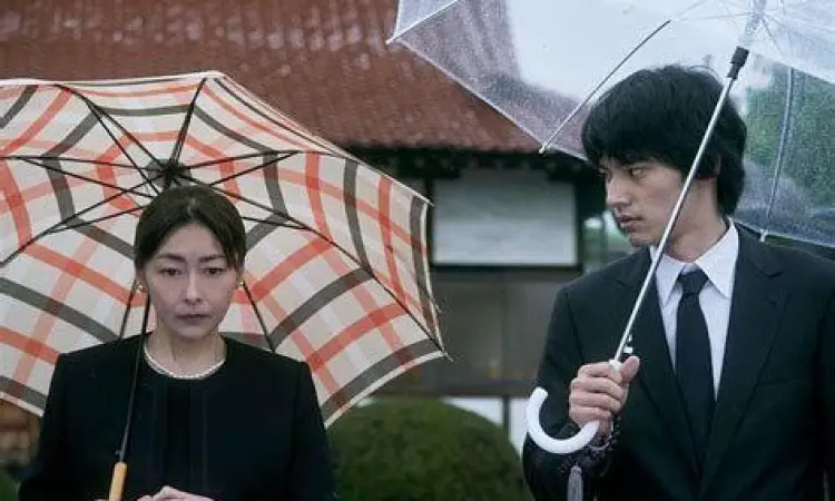 Sinematografi Perfect Education Adegan sinematik film thriller jepang