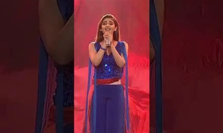 Penampilan Dhvani Bhanushali dalam Vaaste