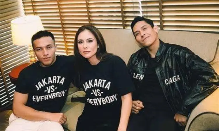 Wulan Guritno dan Ganindra Bimo dalam film