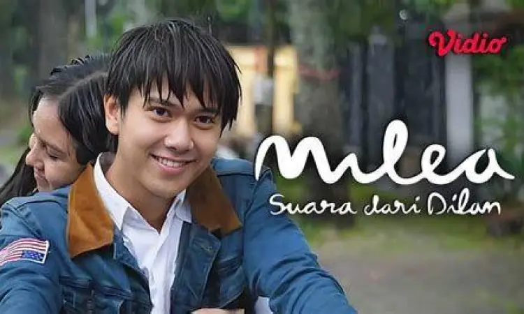 Cuplikan adegan romantis Dilan dan Milea di atas motor