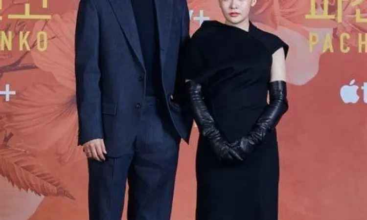 Lee Min-ho dan Kim Min-ha dalam salah satu adegan Pachinko