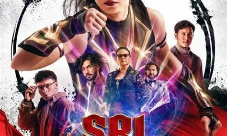 Aksi Sri Asih Adegan aksi Sri Asih melawan musuh