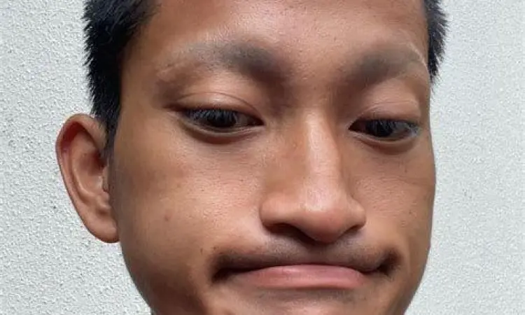 Bio One sebagai Gepeng Bio One berperan sebagai Gepeng dalam film Srimulat