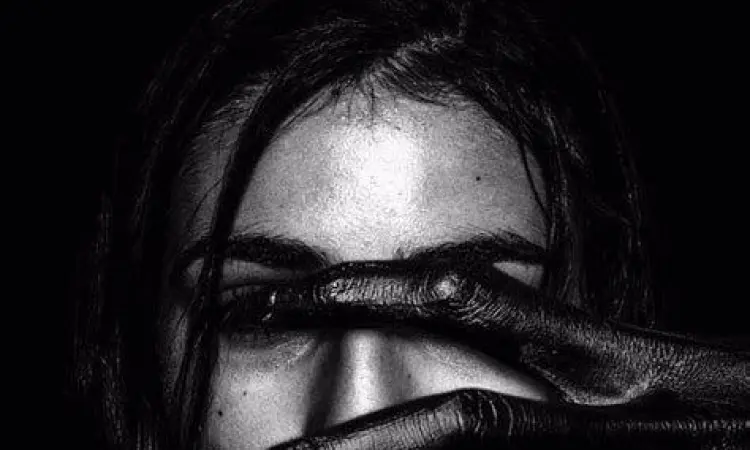 Adegan mencekam dalam film Veronica