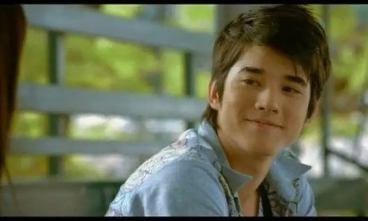 Karakter Shone yang Ikonik Mario Maurer sebagai Shone dalam film First Love