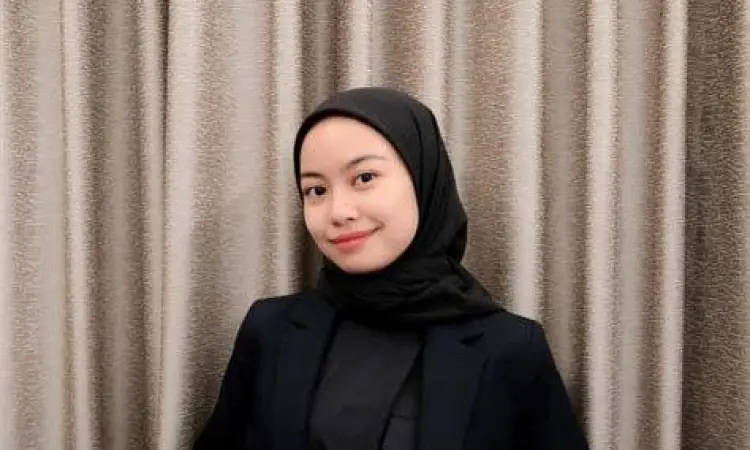 Penulis Rintik Sedu dan karyanya