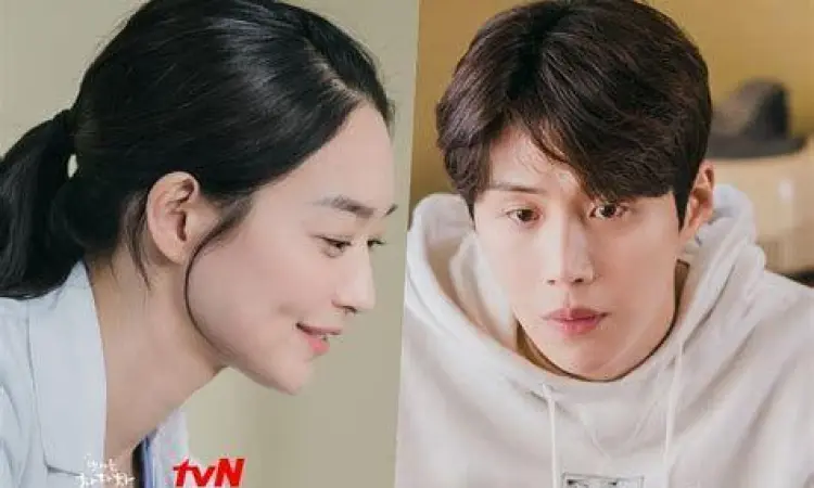 Interaksi romantis Shin Min-ah dan Kim Seon-ho di pinggir pantai