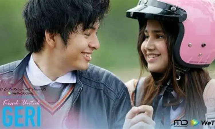 Sutradara Monty Tiwa saat mengarahkan adegan Kisah untuk Geri